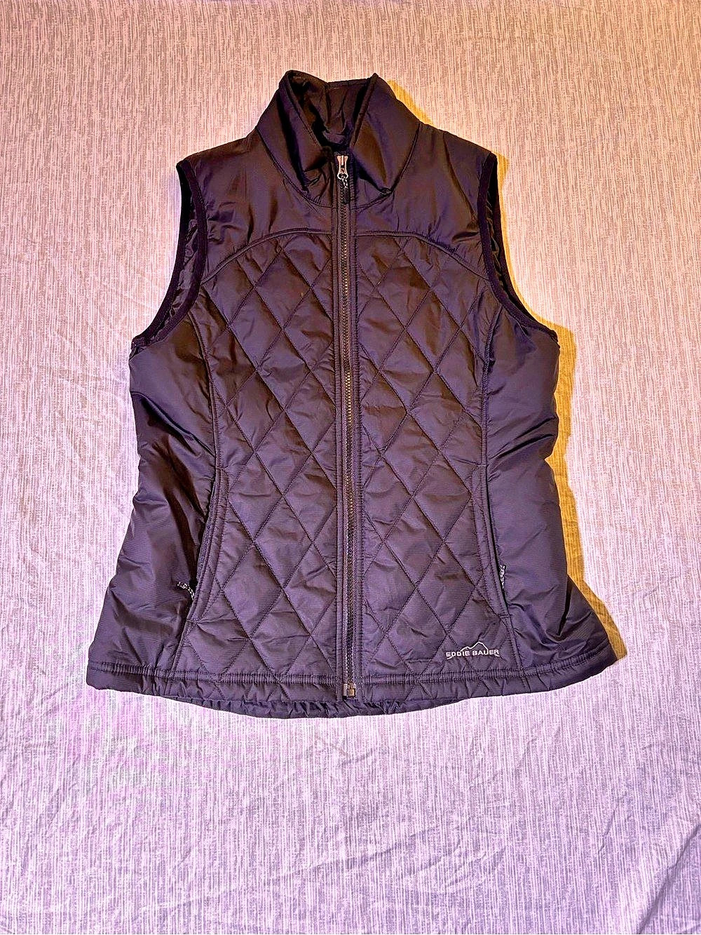Eddie Bauer Quilted Vest in Black Size Medium